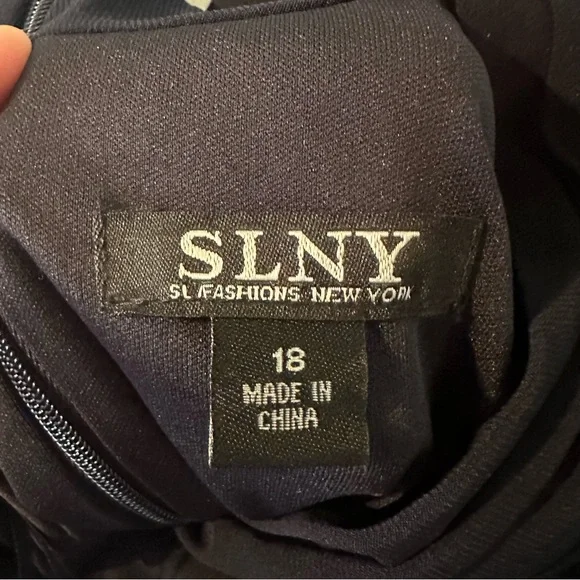 SLNY Floral Knee Length A Line Dress Sz 18 Navy Romantic Goth Whimsigoth Fairy - Picture 13 of 15